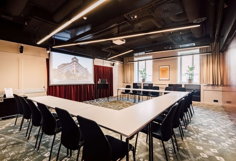 ホテル Scandic Grand Central