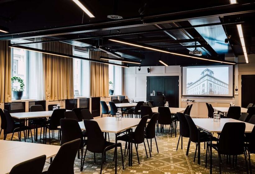 فندق Scandic Grand Central