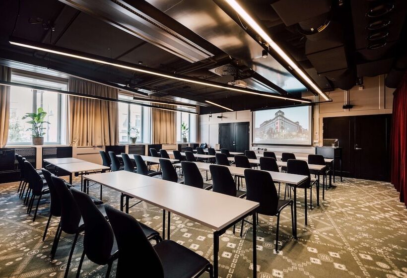 ホテル Scandic Grand Central