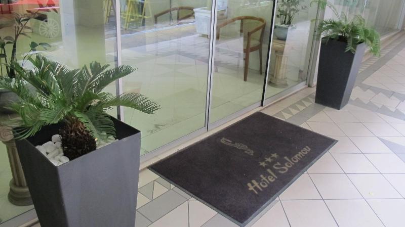 בית מלון כפרי Solomou Athens