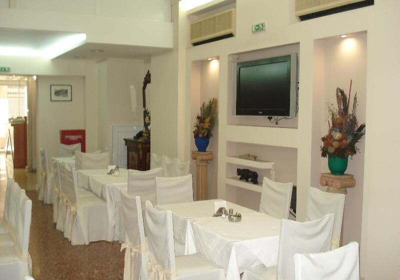 בית מלון כפרי Solomou Athens