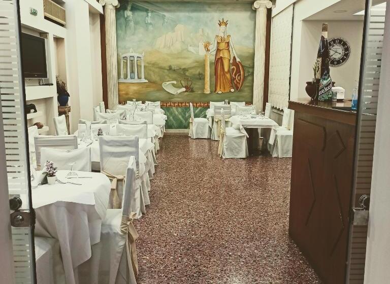 בית מלון כפרי Solomou Athens