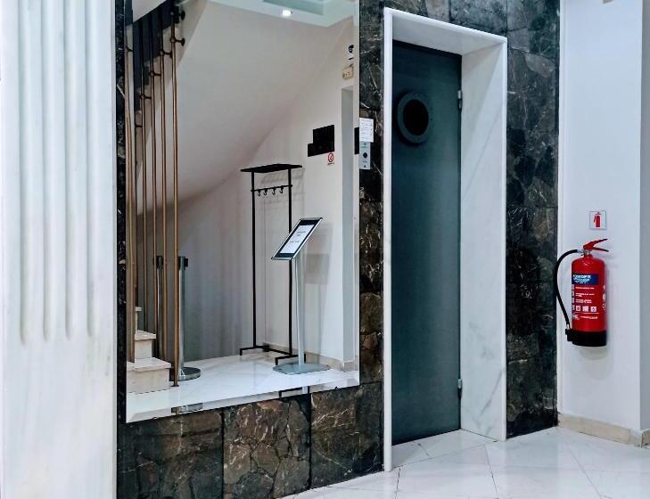 בית מלון כפרי Solomou Athens