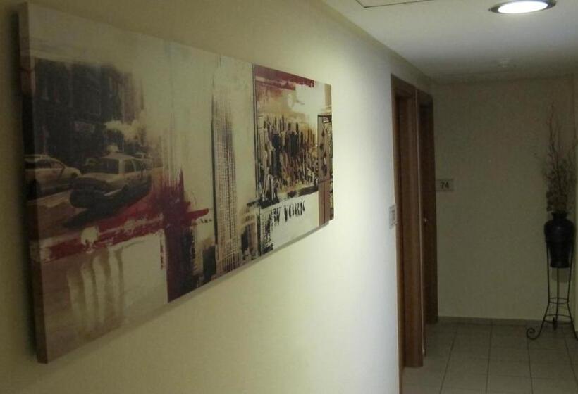 בית מלון כפרי Solomou Athens