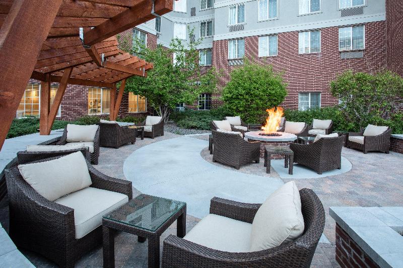 Отель Staybridge Suites Denver International Airport, An Ihg