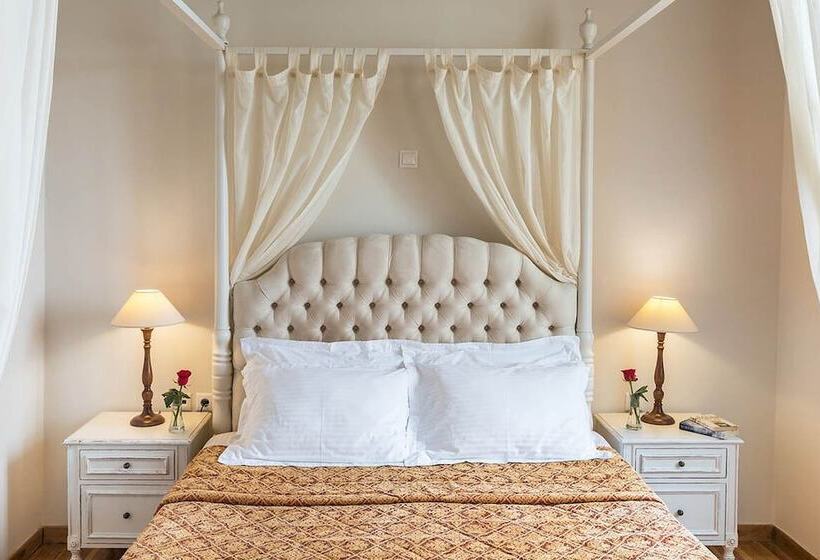 هتل Syrou Melathron