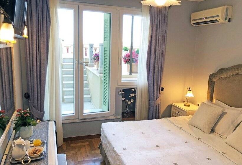 هتل Syrou Melathron