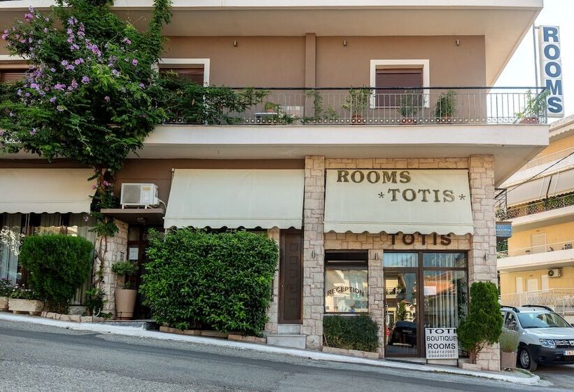 فندق Toti Boutique Rooms