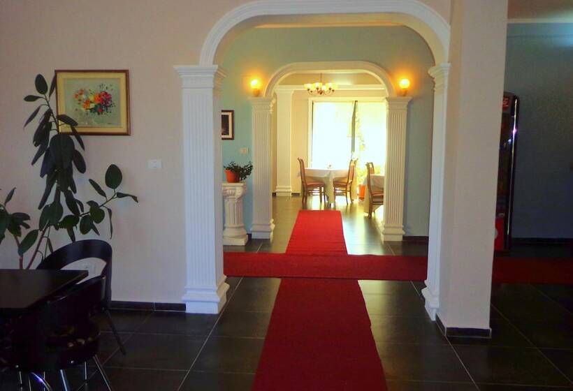 בית מלון כפרי Viktoria Tirana