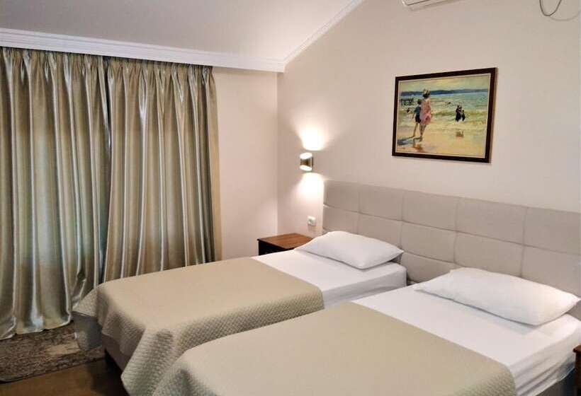 فندق Viktoria Tirana