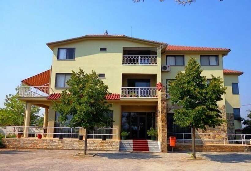 בית מלון כפרי Viktoria Tirana