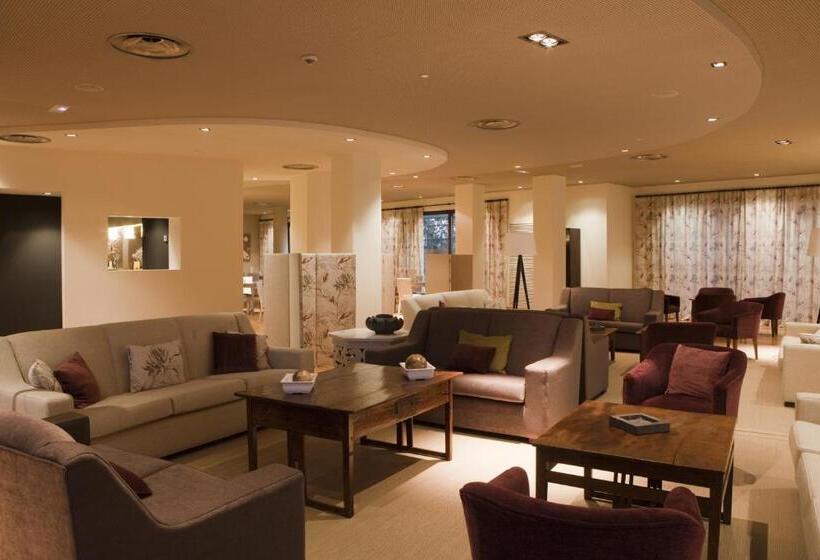 בית מלון כפרי Vincci Valdecanas Golf