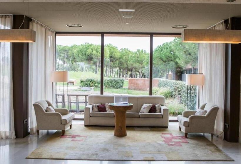 בית מלון כפרי Vincci Valdecanas Golf