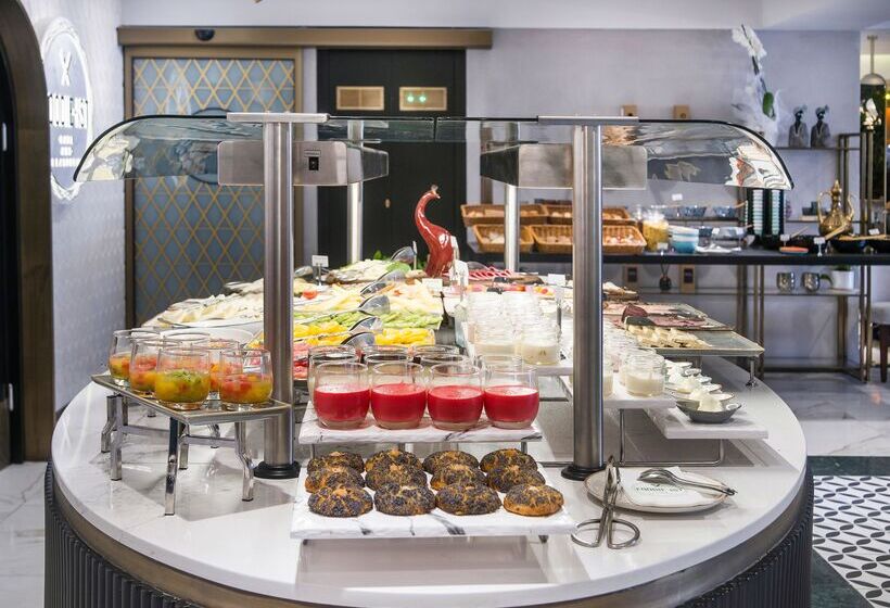 Vogue Hotel Supreme Istanbul