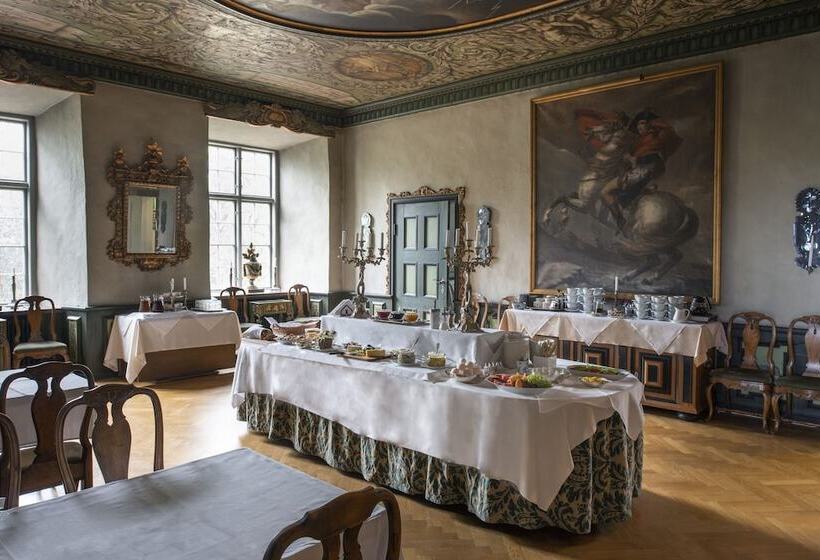 Отель Västanå Slott