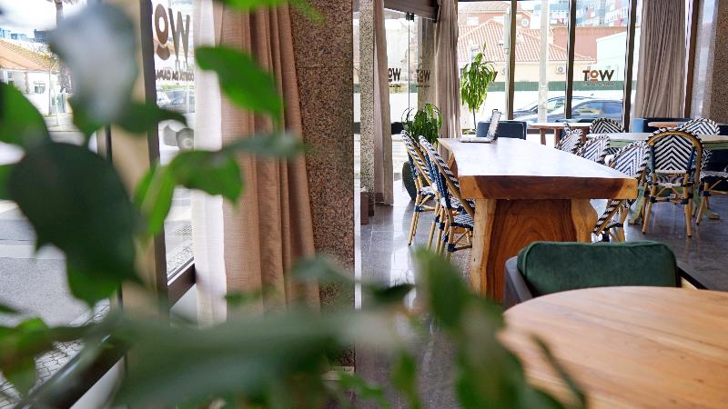 ホテル WOT Costa da Caparica