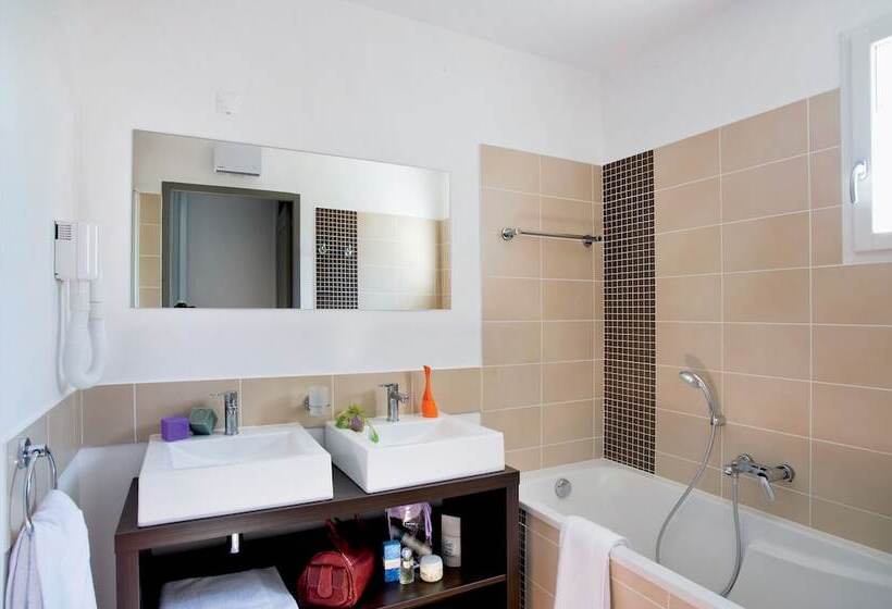 Lagrange Vacances   Le Clos Savornin