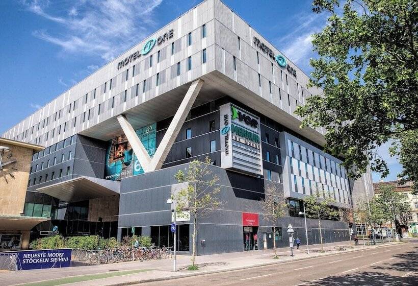 Motel One Vienna   Westbahnhof
