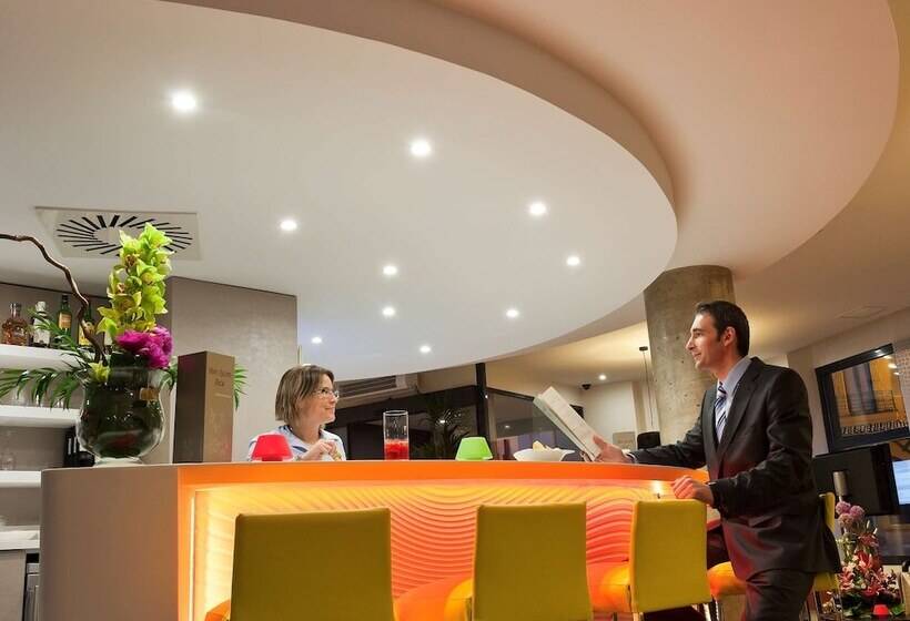 Novotel Suites Malaga Centro