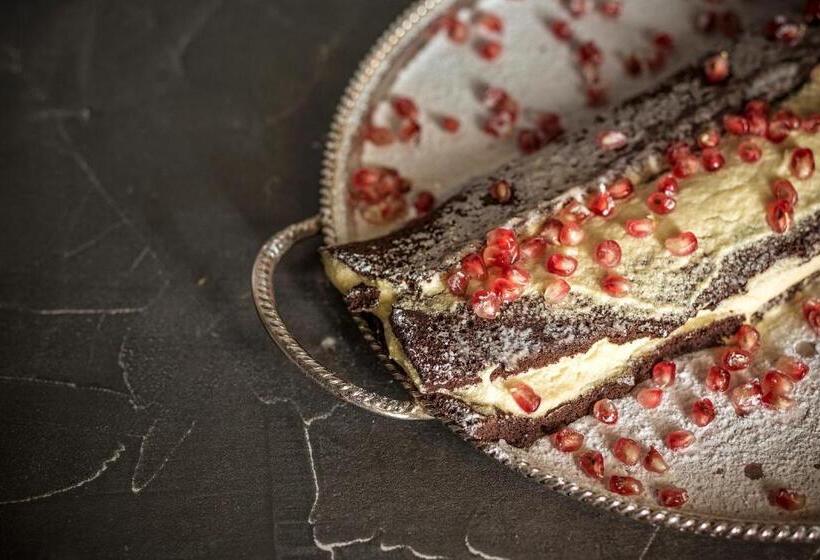 منتجع Naxian Collection