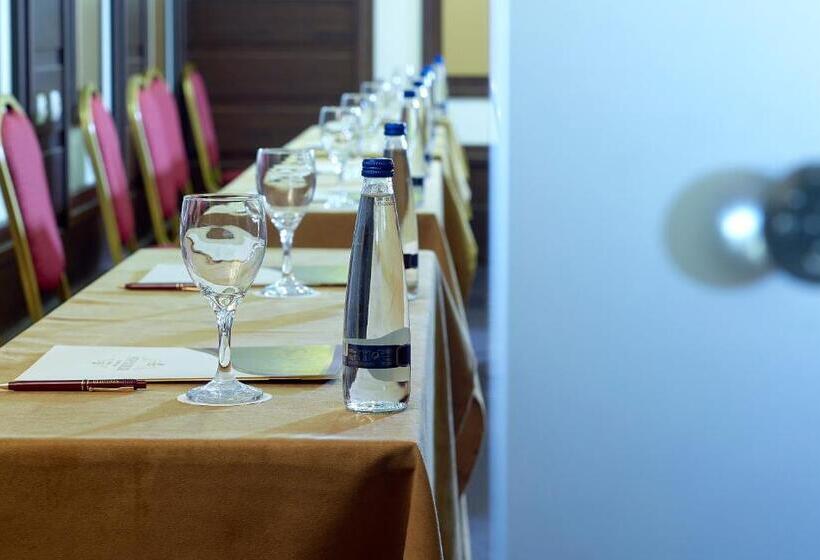 Stevalia Hotel & Spa