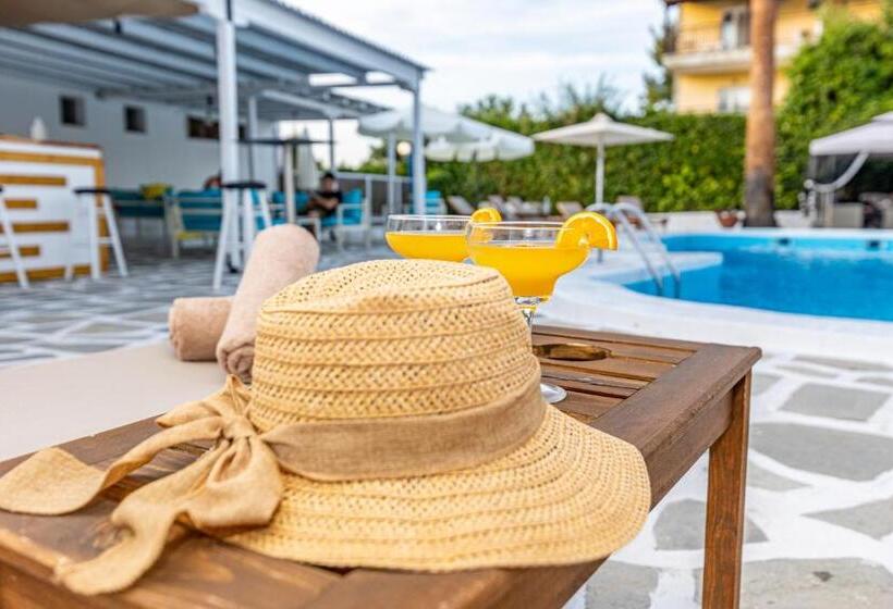 Theo Bungalows Boutique