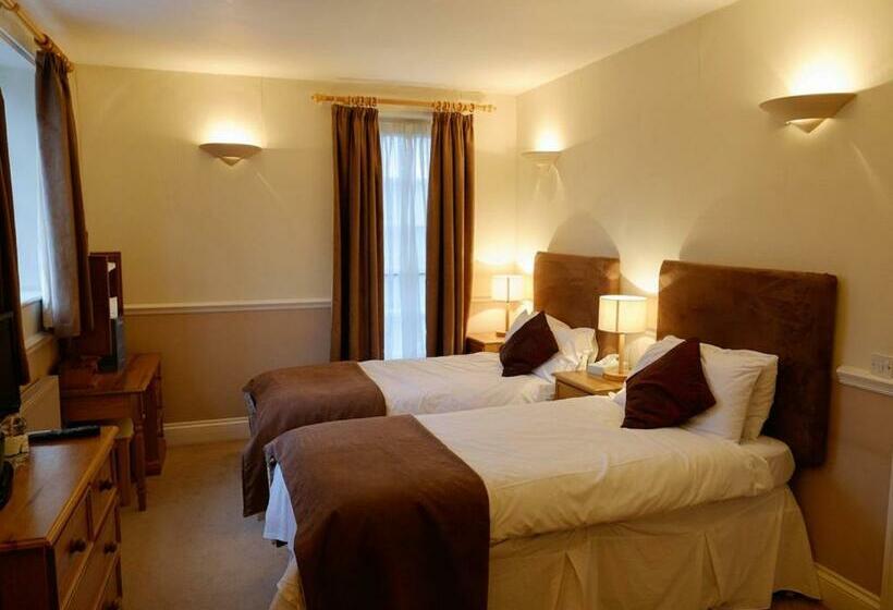 הוסטל The Pelican Inn