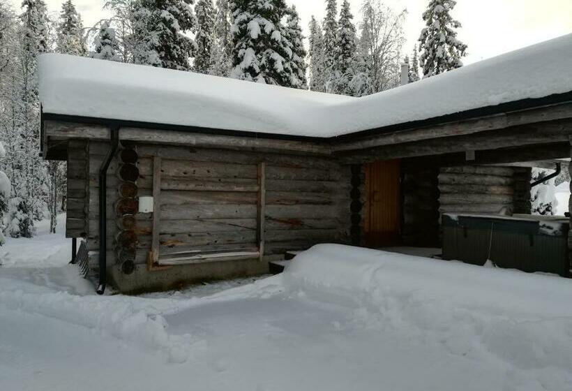 Общежитие Tunturipöllö Guesthouse