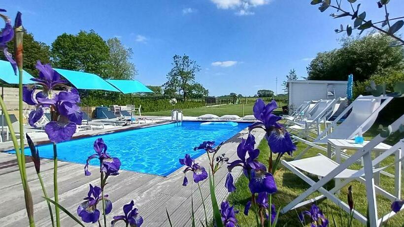 Villa Blue Garden B&b Vlaamse Ardennen Nabij Pairi Daiza