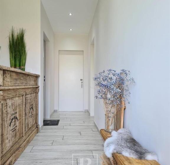 Villa Blue Garden B&b Vlaamse Ardennen Nabij Pairi Daiza