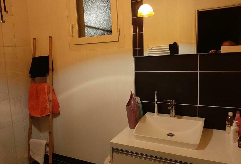 Bed and Breakfast Chambre Chez L Habitant