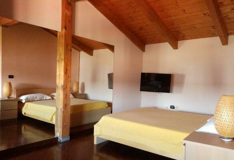 مبيت وإفطار Oasi Di Frattamaggiore