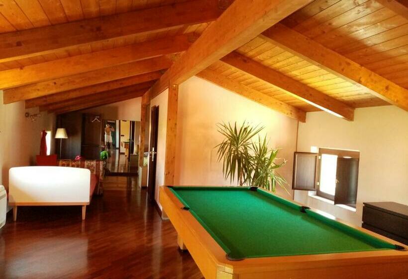 مبيت وإفطار Oasi Di Frattamaggiore