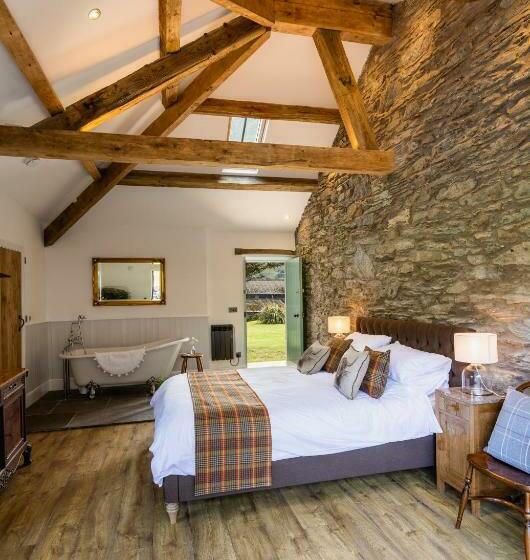 ベッドアンドブレックファースト Whicham Hall