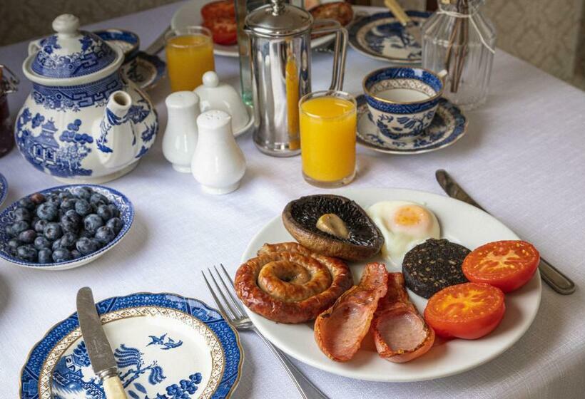 ベッドアンドブレックファースト Whicham Hall