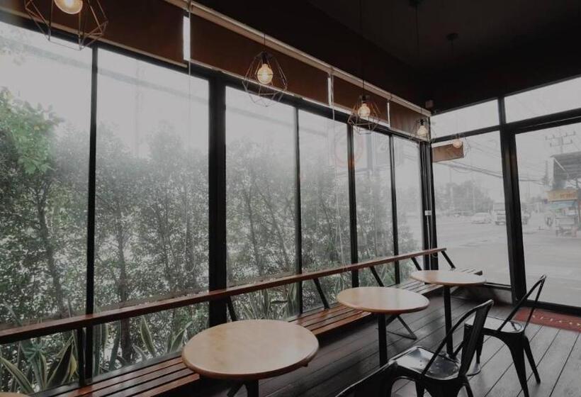 Hotel Bansuay Bangkadi