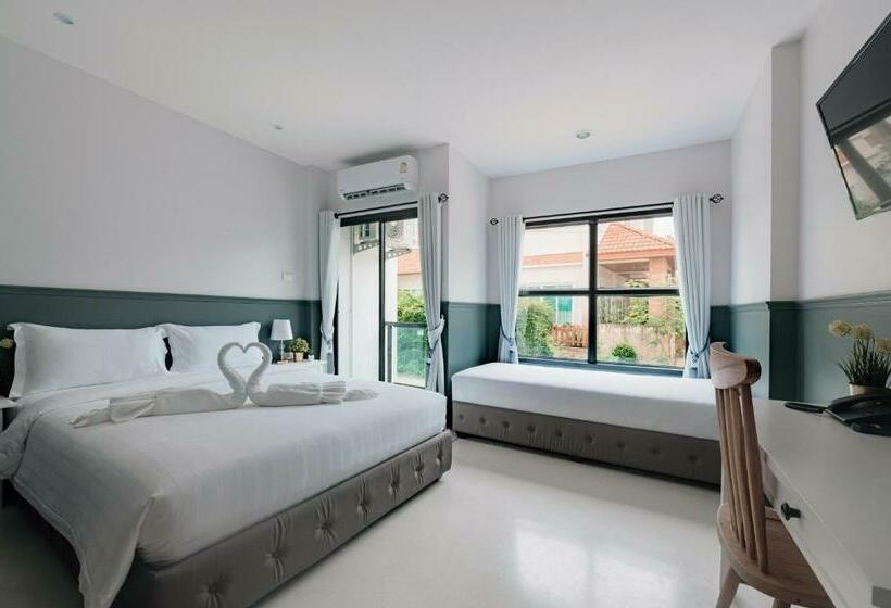 Chanita Hotel Chumphon