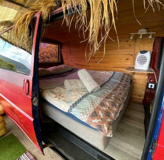 酒店 Honeymoon Van