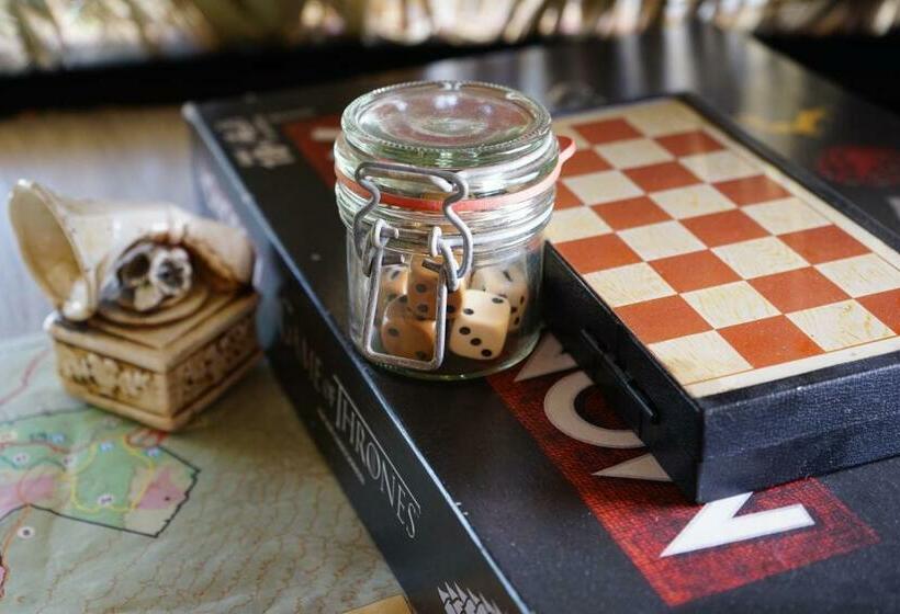 酒店 Honeymoon Van