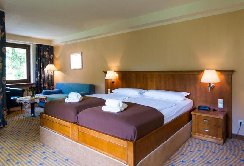 ホテル Oybiner Hof