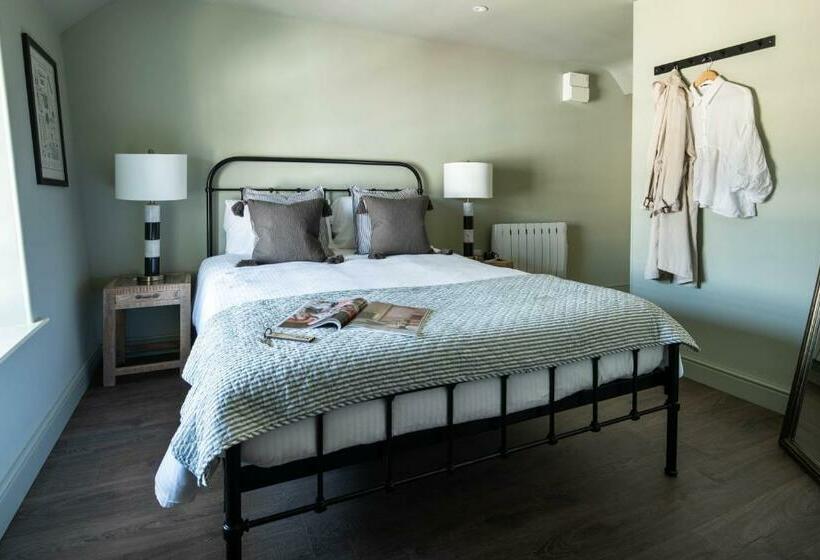 בית מלון כפרי Seven Stars Penryn