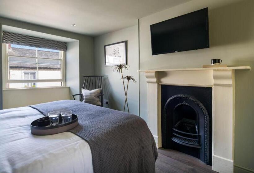 בית מלון כפרי Seven Stars Penryn