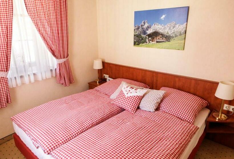 Löwenbräu Am Kohlmarkt