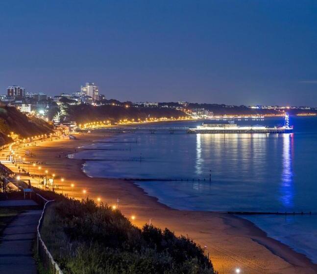 펜션 5 Min From The Beach En Suite Room In Guest House