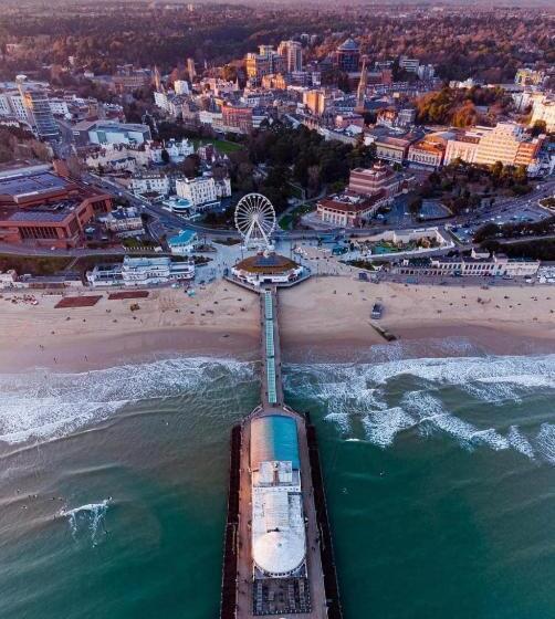 펜션 5 Min From The Beach En Suite Room In Guest House