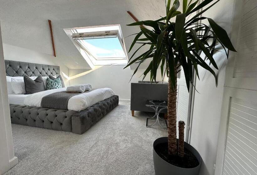 פנסיון 5 Min From The Beach En Suite Room In Guest House