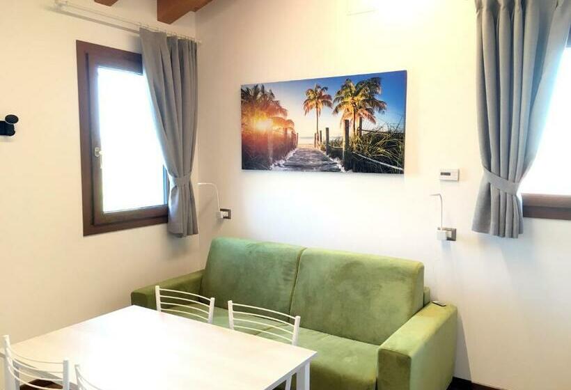 פנסיון Ca  Rosin Meolo   Camera Tra Relax E Privacy