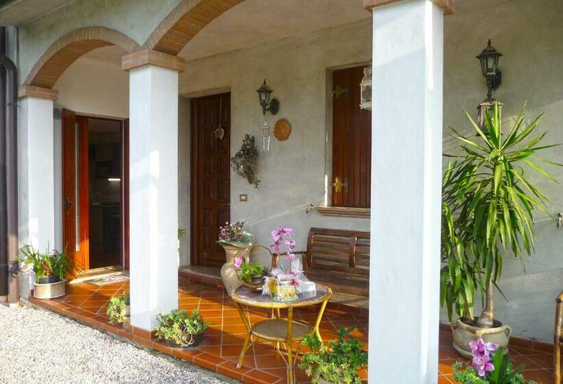 بنسيون Ca  Rosin Meolo   Camera Tra Relax E Privacy