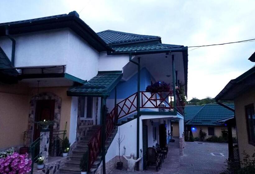 פנסיון Casa Vinco Vici