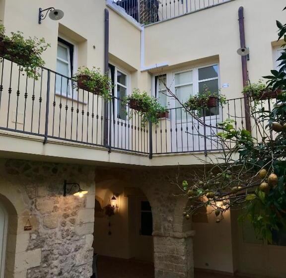 Пансион Domo Antiga Guest Rooms